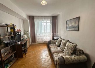 Продам двухкомнатную квартиру, 49 м2, Нальчик, проспект Шогенцукова, 22, район Центр