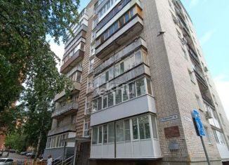 Продается 3-комнатная квартира, 55.5 м2, Нижний Новгород, улица Родионова, 9, метро Горьковская