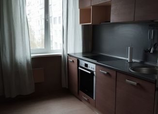 Сдам в аренду 2-комнатную квартиру, 44 м2, Новосибирск, Киевская улица, 20
