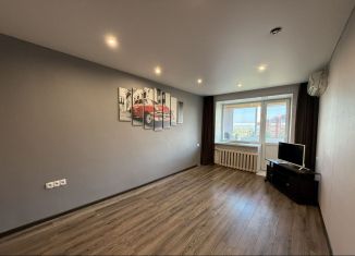 Продается 2-ком. квартира, 45 м2, Воткинск, улица Гастелло, 2