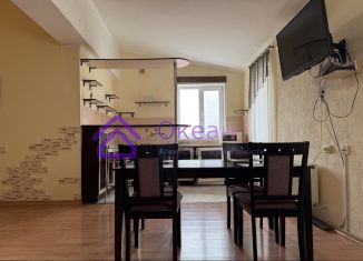 Сдаю двухкомнатную квартиру, 78 м2, Севастополь, улица Героев Бреста, 106