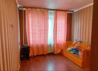 Продается 2-комнатная квартира, 46 м2, Новосибирск, улица Адриена Лежена, 9, метро Золотая Нива