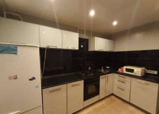 Сдается в аренду 1-комнатная квартира, 33 м2, Кстово, Кстовская улица, 15