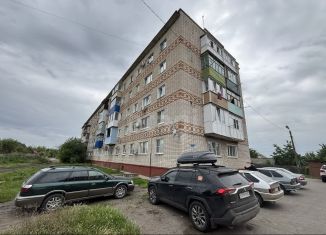 Продам четырехкомнатную квартиру, 60.1 м2, Валуйки, Новая улица, 3А