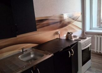 Сдаю в аренду 1-комнатную квартиру, 35 м2, Нефтекамск, улица Карцева, 32