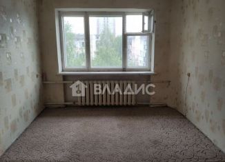 Продается 1-комнатная квартира, 30.6 м2, Петрозаводск, Машезерская улица, 4