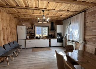 Коттедж в аренду, 240 м2, Республика Алтай, Трактовая улица, 54