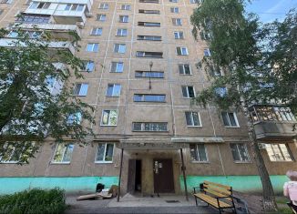 Продается 2-ком. квартира, 45.5 м2, Энгельс, Полтавская улица, 32