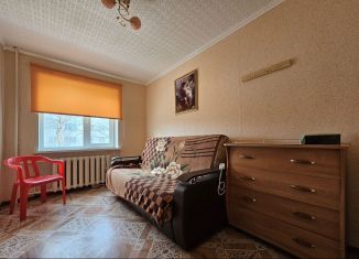 Продаю трехкомнатную квартиру, 57.7 м2, Магадан, микрорайон Снежный, Майская улица, 10А