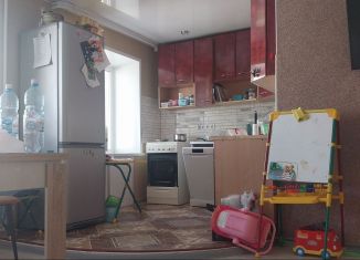 Сдается в аренду трехкомнатная квартира, 60 м2, Томская область, Пролетарская улица, 43А