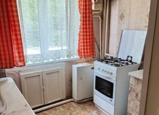 Продажа 3-комнатной квартиры, 58.2 м2, Пугачёв, улица 40 лет Октября, 260