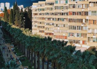 Продаю 2-комнатную квартиру, 47.5 м2, Сочи, Навагинская улица, 12, микрорайон Центральный