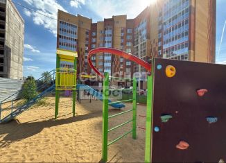 Продам двухкомнатную квартиру, 72.3 м2, Йошкар-Ола, Прибрежный проезд, 2, ЖК Первая Линия