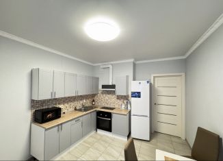 Сдам в аренду 2-ком. квартиру, 55 м2, Ростов-на-Дону, бульвар Комарова, 30/2с1, ЖК Аврора