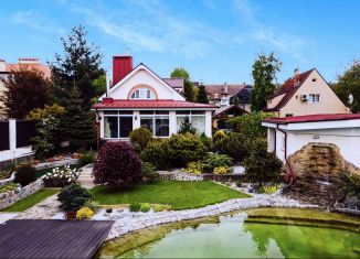 Продаю дом, 255.4 м2, Калининград, улица Менделеева, 45