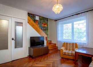Продается 3-ком. квартира, 57.8 м2, Санкт-Петербург, метро Приморская, Новосмоленская набережная, 1