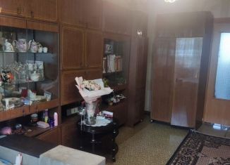 Продам четырехкомнатную квартиру, 81.4 м2, Орёл, 3-я Курская улица, 35