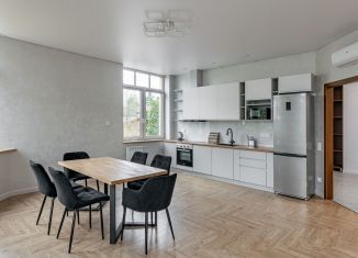 Сдача в аренду 3-комнатной квартиры, 81.6 м2, Санкт-Петербург, проспект Ленина, 18/27, Приморский район