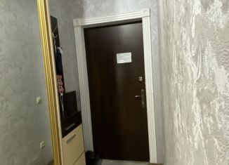 Однокомнатная квартира на продажу, 40 м2, посёлок городского типа Семендер, проспект Казбекова, 117А