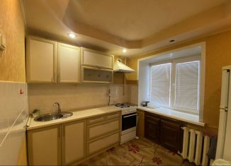 1-ком. квартира на продажу, 30.3 м2, Новочебоксарск, улица Жени Крутовой, 10