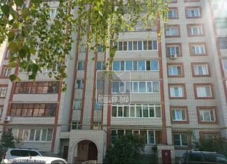 Продам 3-ком. квартиру, 102.9 м2, Йошкар-Ола, улица Волкова, 68, микрорайон Советский