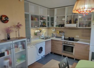 Сдам в аренду 3-комнатную квартиру, 60 м2, Томск, улица Мокрушина, 1, Кировский район