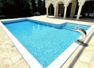 Продается дом, 580 м2, посёлок городского типа Виноградное, улица Красина, 5