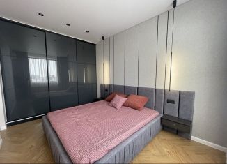 Продам 3-ком. квартиру, 78 м2, Ростов-на-Дону, Красноармейская улица, 157Б, ЖК Рубин