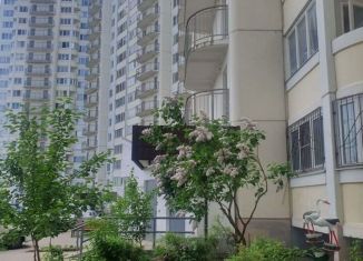 2-комнатная квартира на продажу, 69.2 м2, Лобня, улица Чайковского, 25