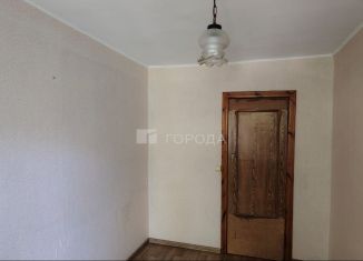 Продается 2-комнатная квартира, 43 м2, Новосибирск, улица Солидарности, 57