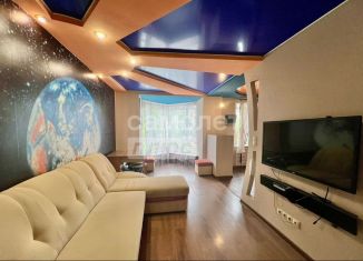 Четырехкомнатная квартира на продажу, 80.2 м2, Сыктывкар, Коммунистическая улица, 69, Юго-Западный район