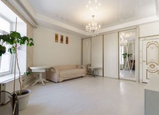 Продам 3-ком. квартиру, 59.3 м2, Санкт-Петербург, Смольный проспект, Центральный район