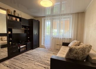 Продам 1-комнатную квартиру, 33 м2, посёлок Мирный, улица Ленина, 5