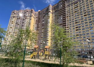 Продам 1-ком. квартиру, 40.3 м2, Воронеж, улица Суворова, 122Б, ЖК Берег