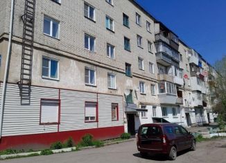 Продаю четырехкомнатную квартиру, 61.1 м2, Курганская область, бульвар 50 лет Октября, 9