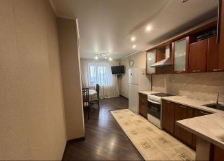 Продам 2-комнатную квартиру, 75 м2, Челябинск, Центральный район, Российская улица, 61А