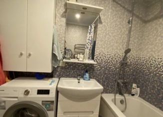 Сдается трехкомнатная квартира, 67 м2, Краснодар, Севастопольская улица, 5, микрорайон Центральный