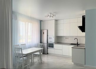 Сдам 2-комнатную квартиру, 75 м2, Чехов, улица Чехова, 79к4, ЖК Чайка