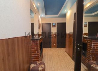 Двухкомнатная квартира на продажу, 57.6 м2, Магадан, Колымская улица, 15А, микрорайон Звезда