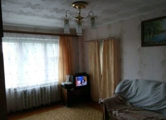 Продается трехкомнатная квартира, 56 м2, Яранск, Железнодорожная улица, 4