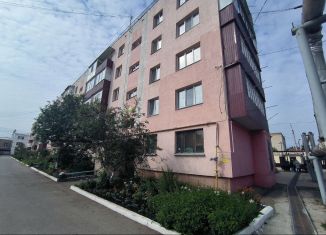 Продаю четырехкомнатную квартиру, 78 м2, Янаул, улица Ленина, 8