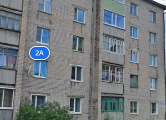 Продажа 2-ком. квартиры, 52 м2, Вельск, Советская улица, 2А