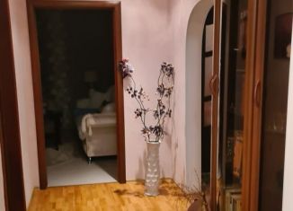 Продажа трехкомнатной квартиры, 69.5 м2, Знаменск, улица Маршала Жукова, 1