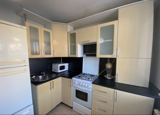 Сдаю 1-комнатную квартиру, 37 м2, Татарстан, улица Малая Крыловка, 27