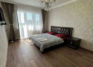 Продается 1-комнатная квартира, 36 м2, Владикавказ, улица Астана Кесаева, 37, 11-й микрорайон