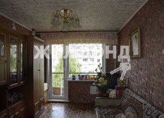 Продается трехкомнатная квартира, 62.2 м2, Новосибирск, Полтавская улица, 47, метро Площадь Маркса