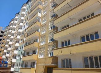 Продажа 2-комнатной квартиры, 56 м2, Каспийск, ЖК Стройко