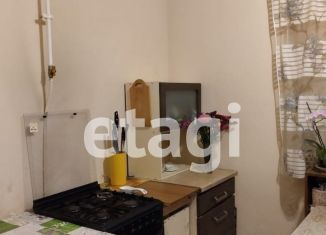 Продажа 3-ком. квартиры, 47 м2, деревня Большие Колпаны, улица Казначеева, 1