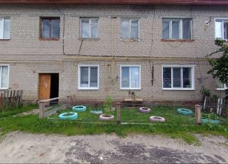 Продажа 2-комнатной квартиры, 43 м2, поселок городского типа Шемышейка, улица Свердлова, 41