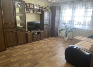 Продажа 3-ком. квартиры, 59 м2, Заинск, улица Строителей, 4